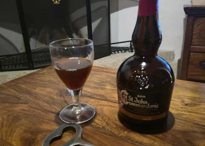 οίκος λόφου-oikos